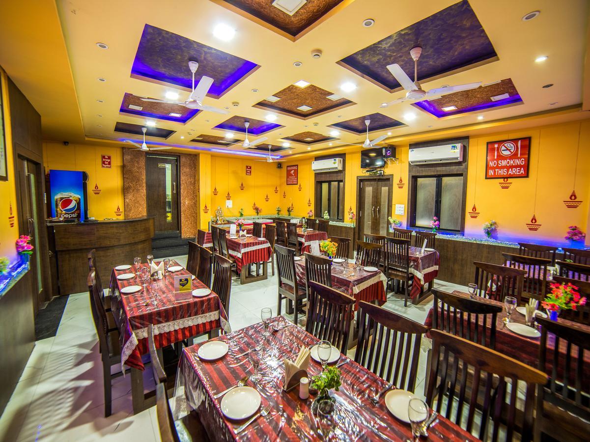 A R Excellency Hotel Jodhpur  Bagian luar foto